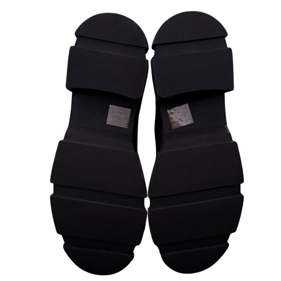 Missguided NIB Black Chunky Pull On Women's Chelsea Ankle Boots SIZE 10 - Picture 2 of 7